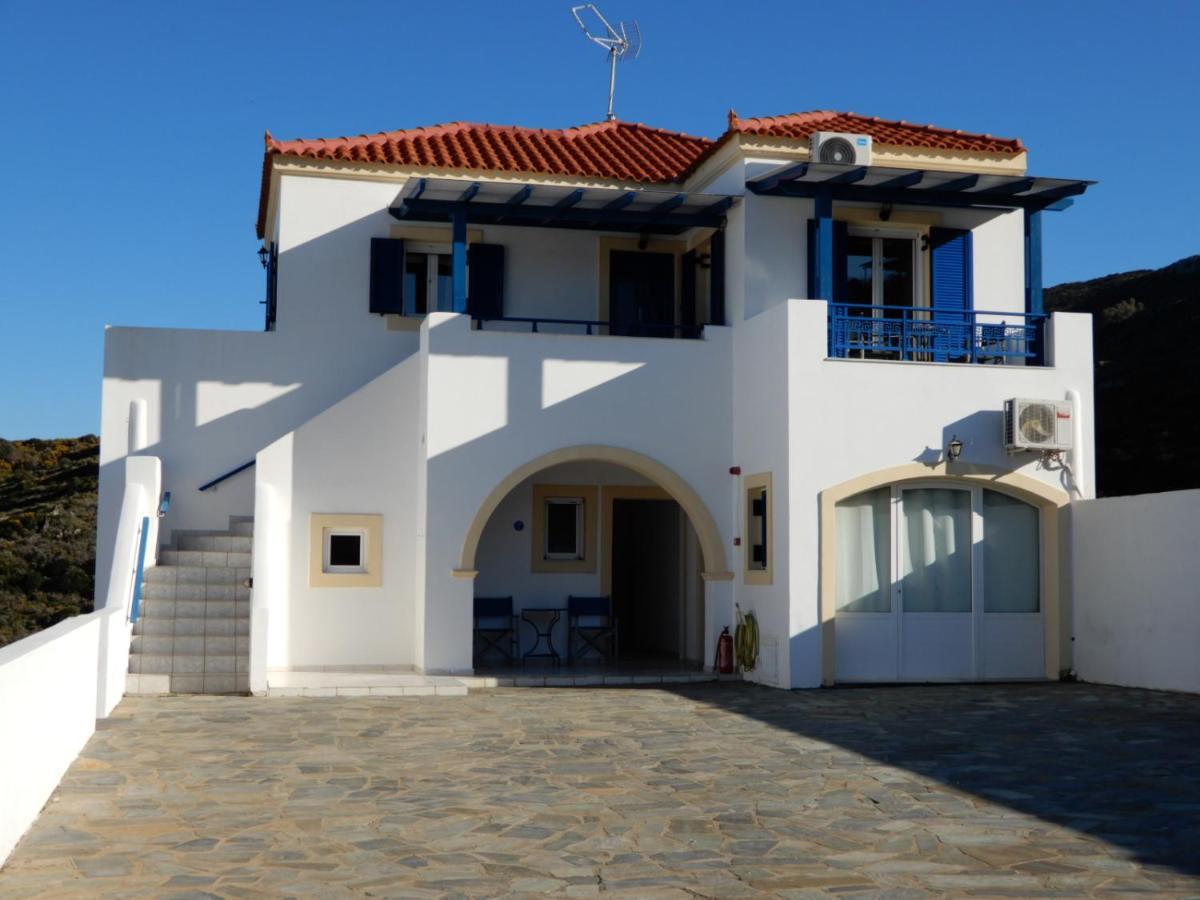 Απεραντο Γαλαζιο Apartment Agia Pelagia  Exterior photo